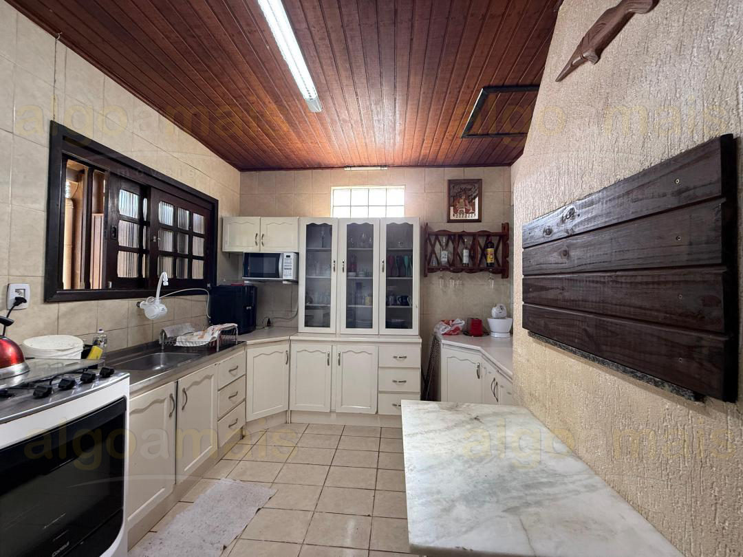 Casa, 3 quartos, 161 m² - Foto 9