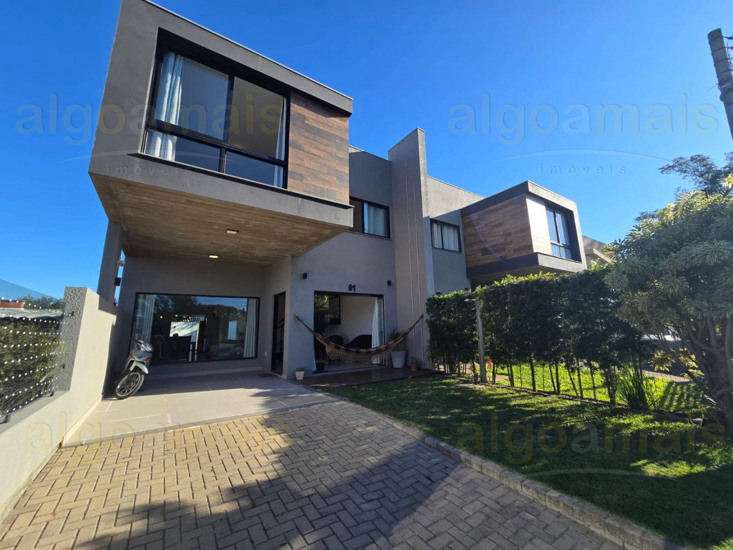 Sobrado, 4 quartos, 240 m² - Foto 2