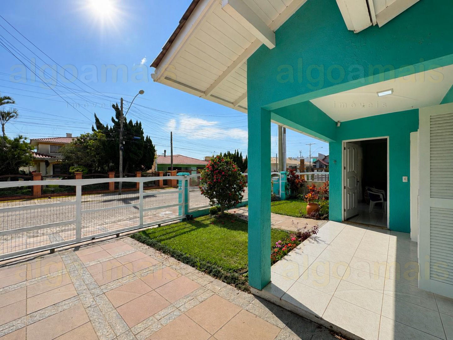 Casa, 3 quartos, 166 m² - Foto 2