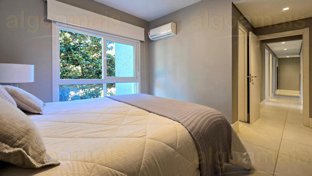 Apartamento, 3 quartos, 239 m² - Foto 4