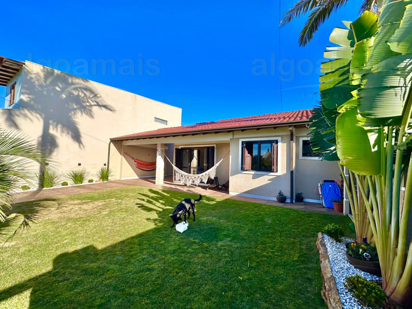 Casa, 3 quartos, 186 m² - Foto 2
