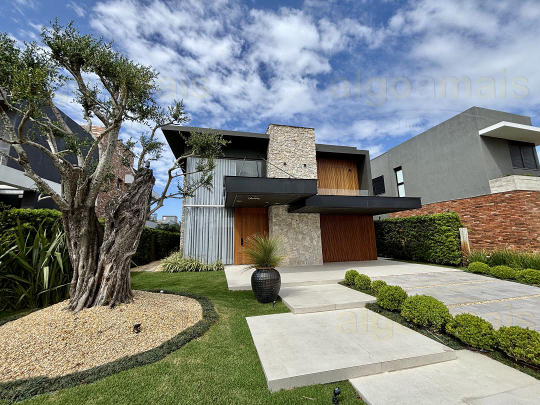 Casa em Condominio Mobiliada em Xangri-Lá - Condominio Malibu Beach Residence — Centro — Xangri-Lá
