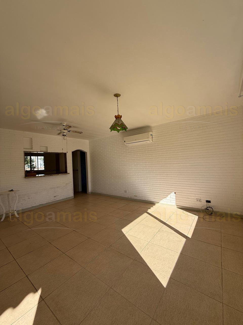 Casa, 3 quartos, 146 m² - Foto 2