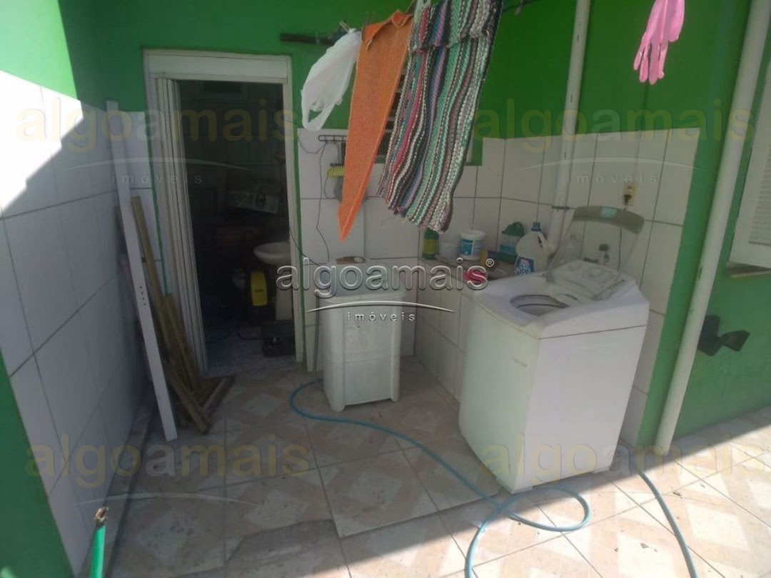 Casa, 4 quartos, 220 m² - Foto 6