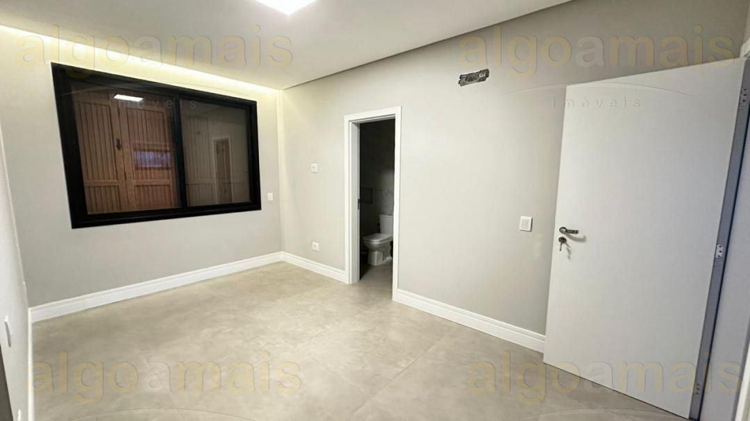Sobrado, 4 quartos, 254 m² - Foto 17