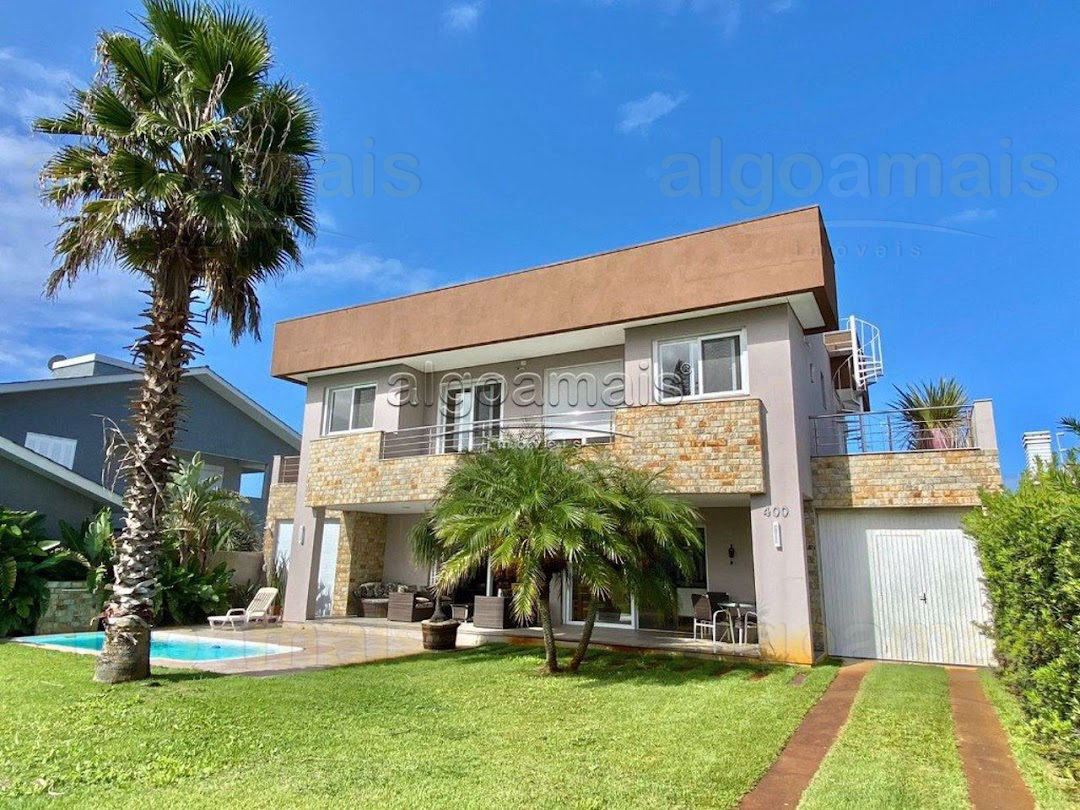 Sobrado, 4 dormitórios - Atlântida, Xangri-Lá — Atlântida — Xangri-Lá