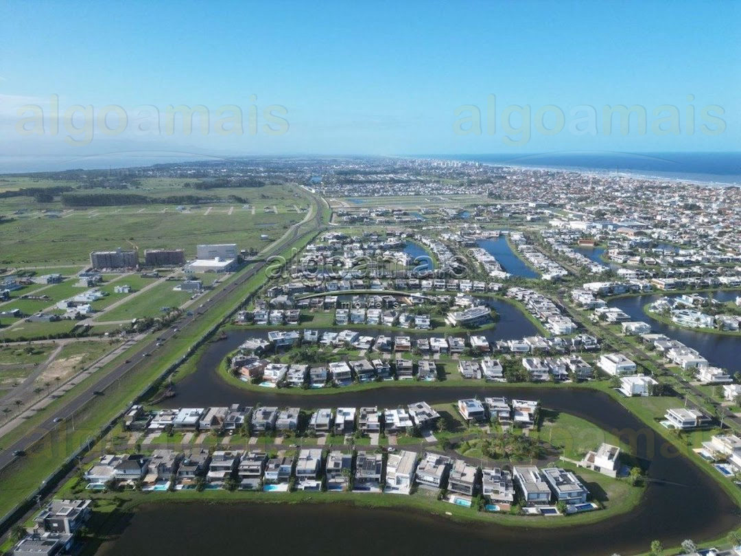 Casa em Condominio, 4 dormitórios em Condominio Enseada Lagos de Xangri-La, Xangri-Lá — Centro — Xangri-Lá
