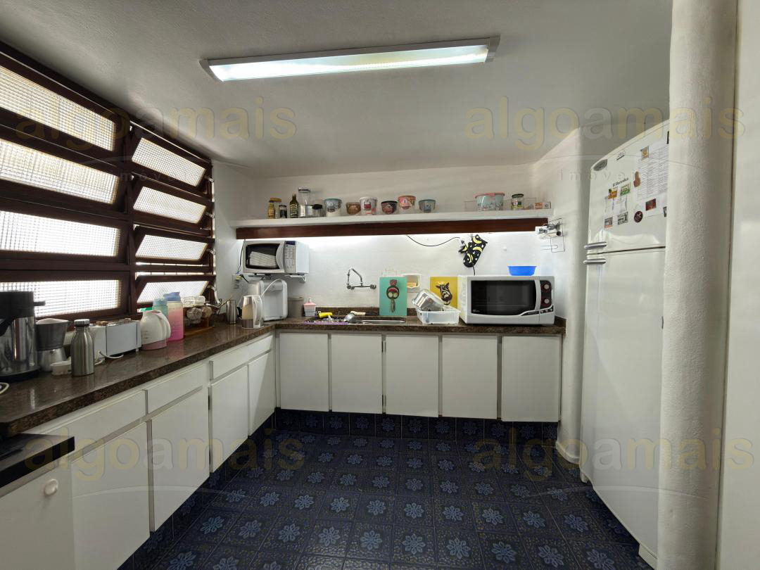 Casa, 4 quartos, 353 m² - Foto 29