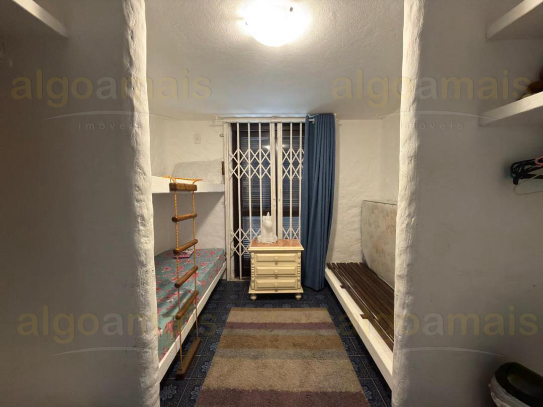 Casa, 4 quartos, 353 m² - Foto 24