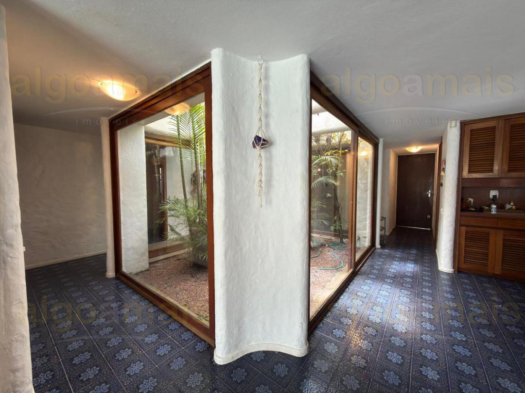 Casa, 4 quartos, 353 m² - Foto 34