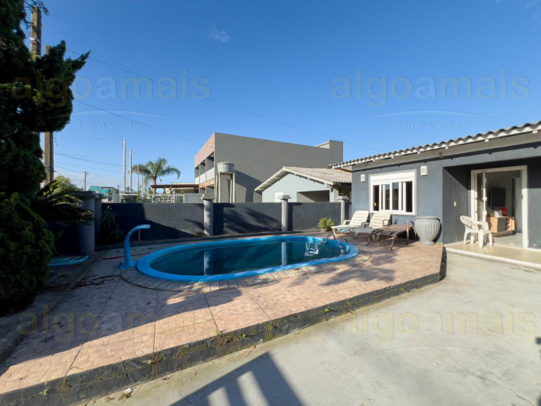 Casa Mobiliada à venda em Xangri-Lá, Noiva do Mar, com piscina e churrasqueira — Noiva do Mar — Xangri-Lá