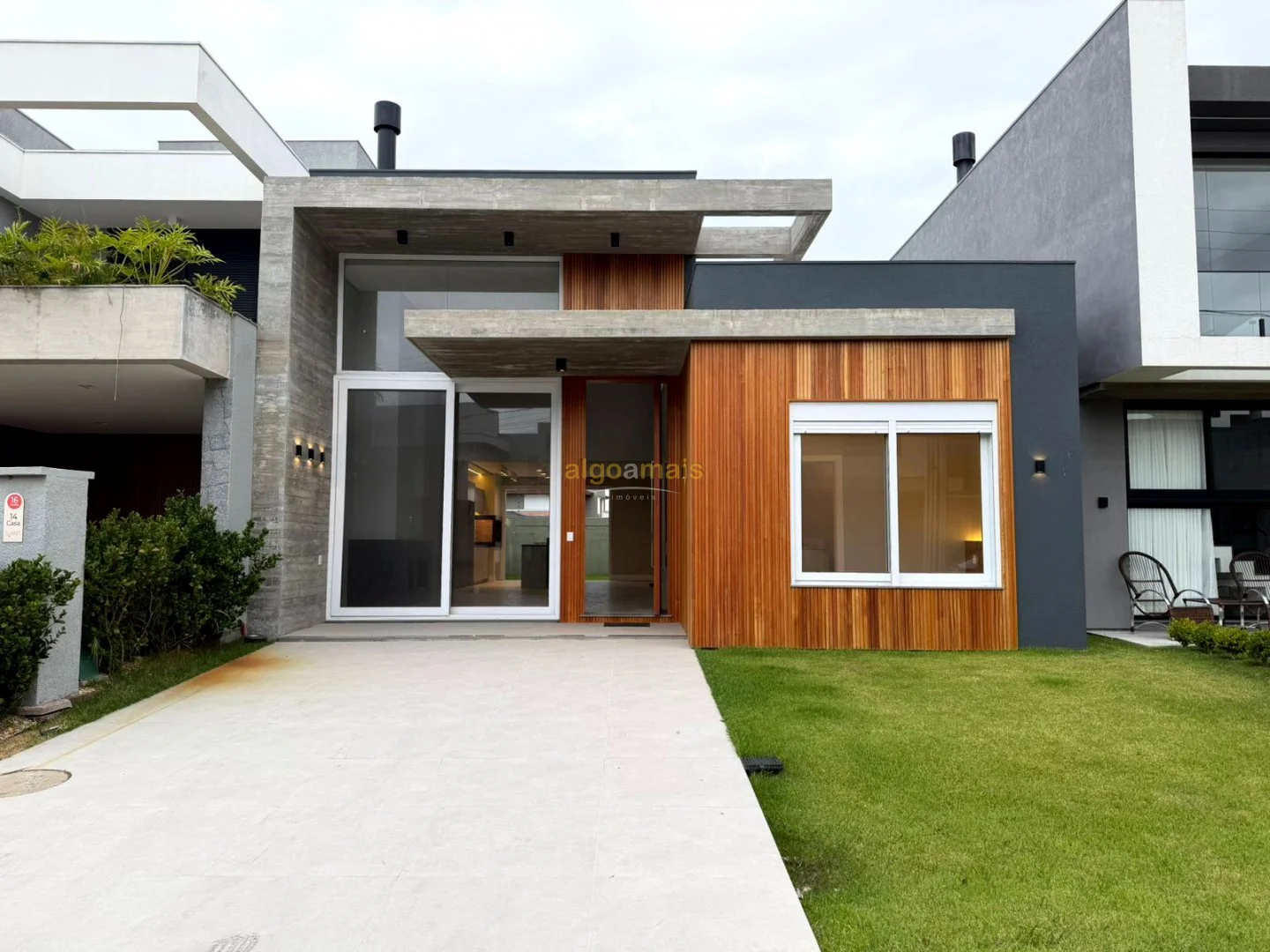 Casa em Condominio, 4 dormitórios em Condominio Sunset, Xangri-Lá — Centro — Xangri-Lá