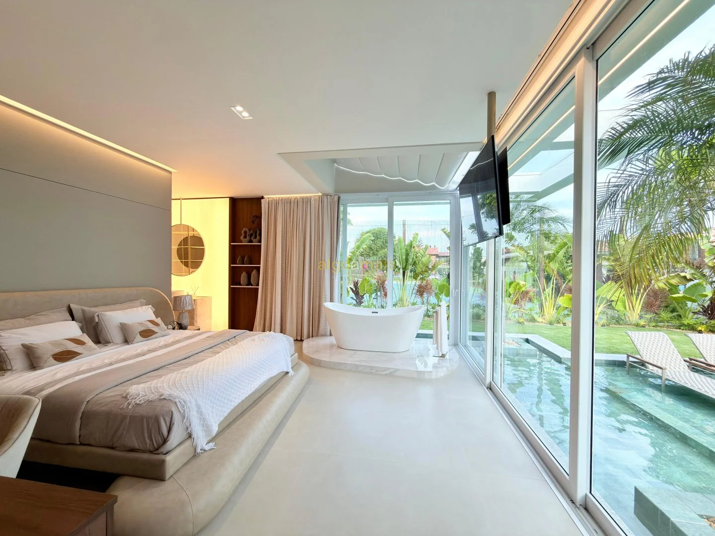 Casa, 4 quartos, 305 m² - Foto 21