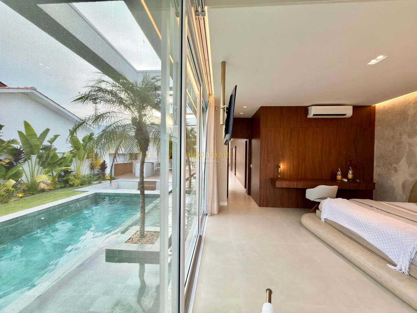 Casa, 4 quartos, 305 m² - Foto 25