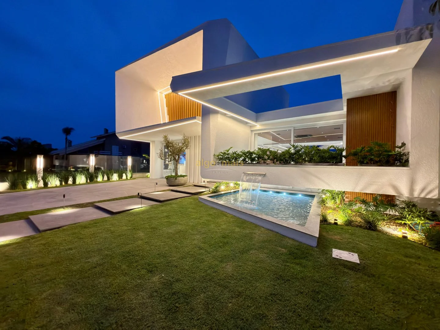 Casa, 4 quartos, 305 m² - Foto 27