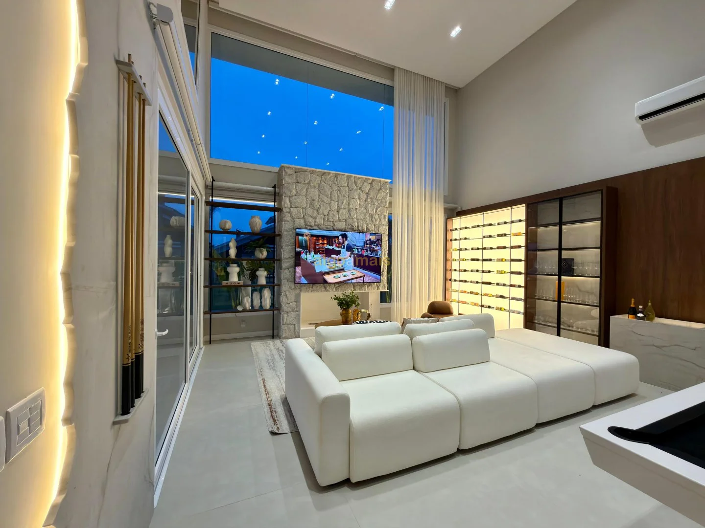 Casa, 4 quartos, 305 m² - Foto 30