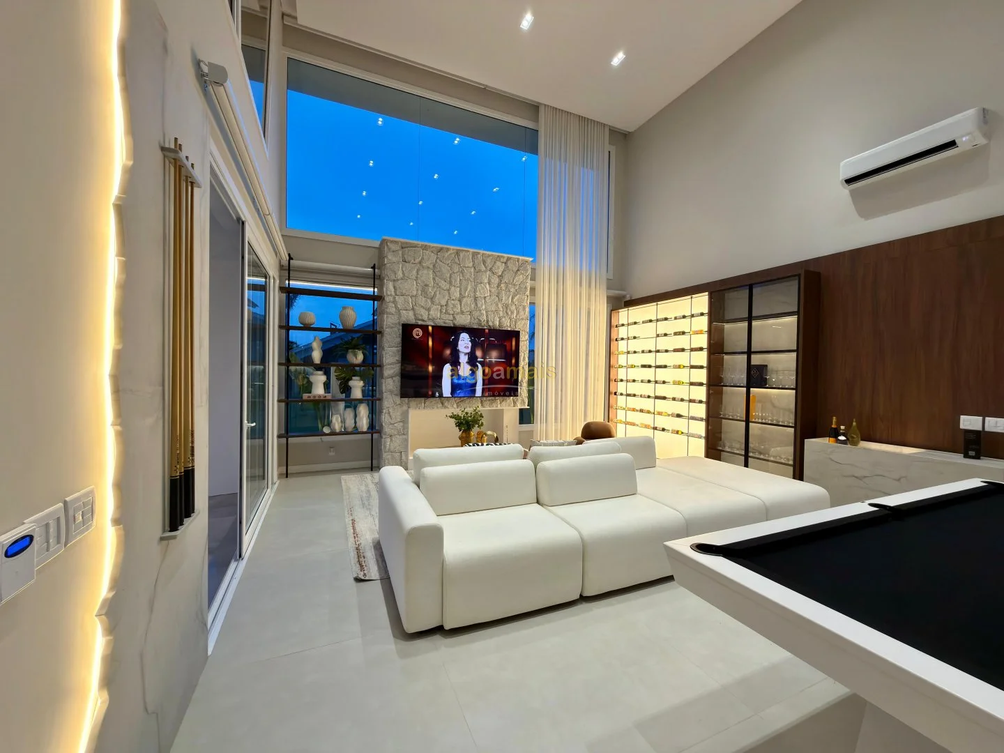 Casa, 4 quartos, 305 m² - Foto 37