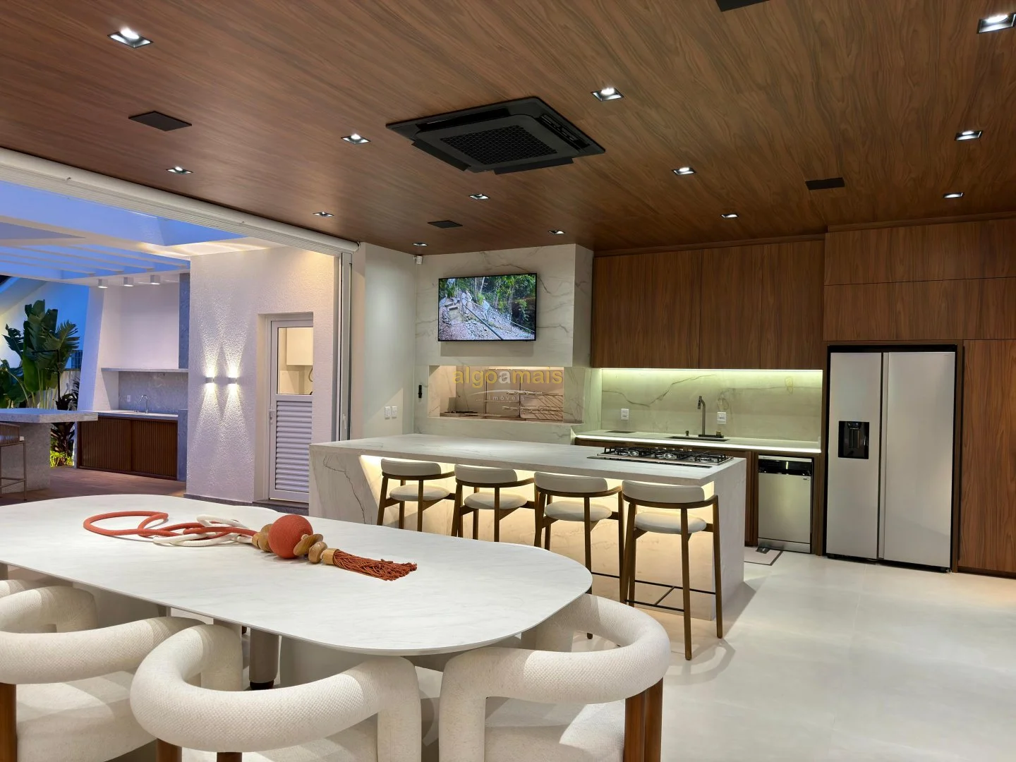 Casa, 4 quartos, 305 m² - Foto 40