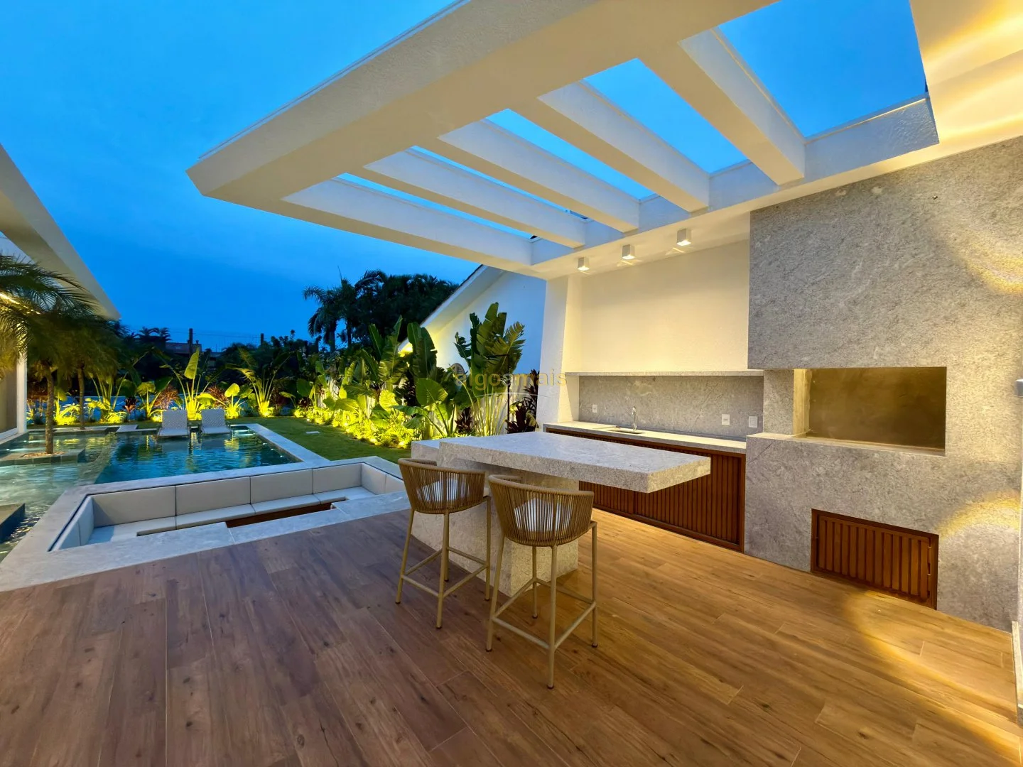 Casa, 4 quartos, 305 m² - Foto 42