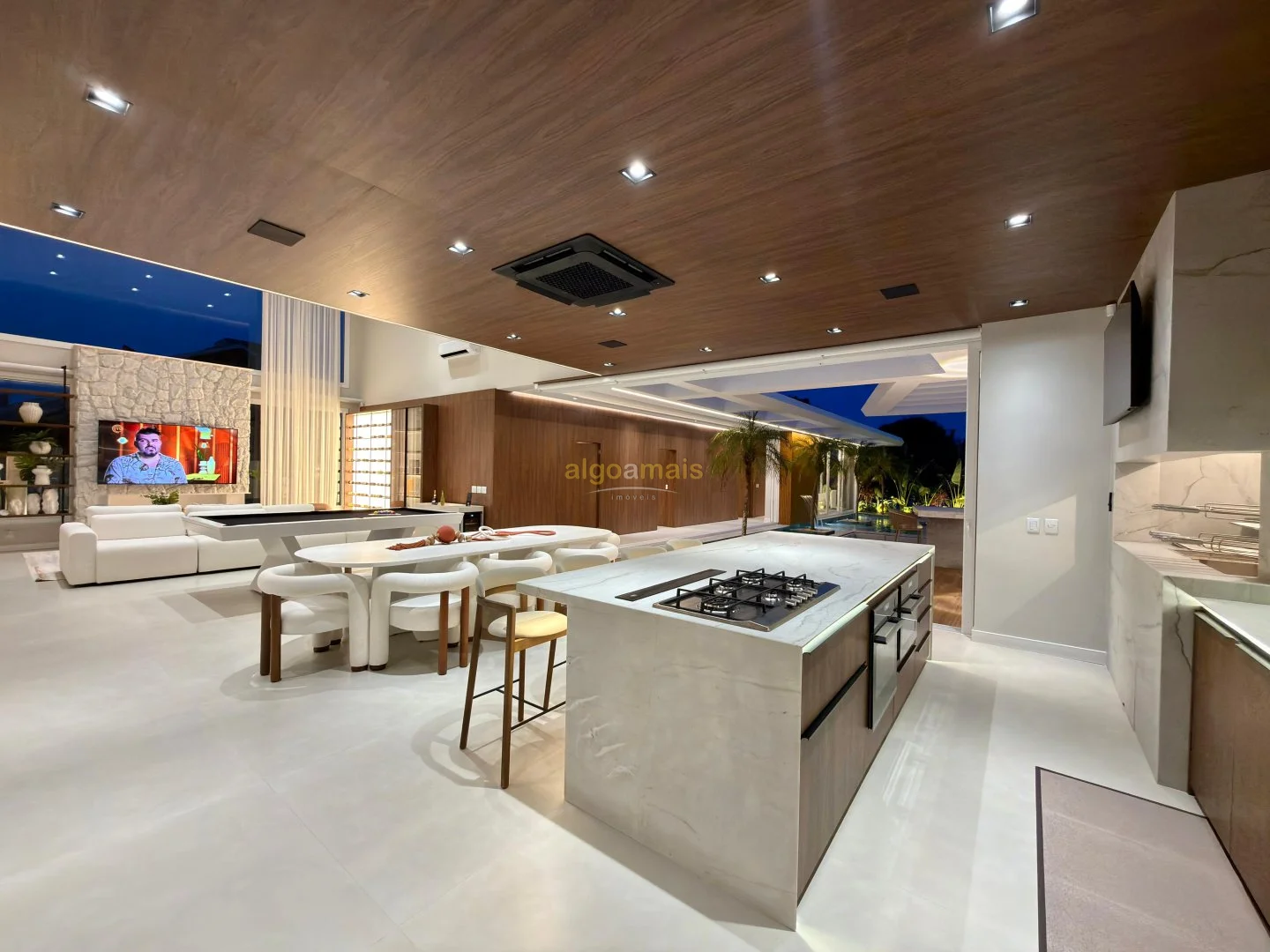 Casa, 4 quartos, 305 m² - Foto 49