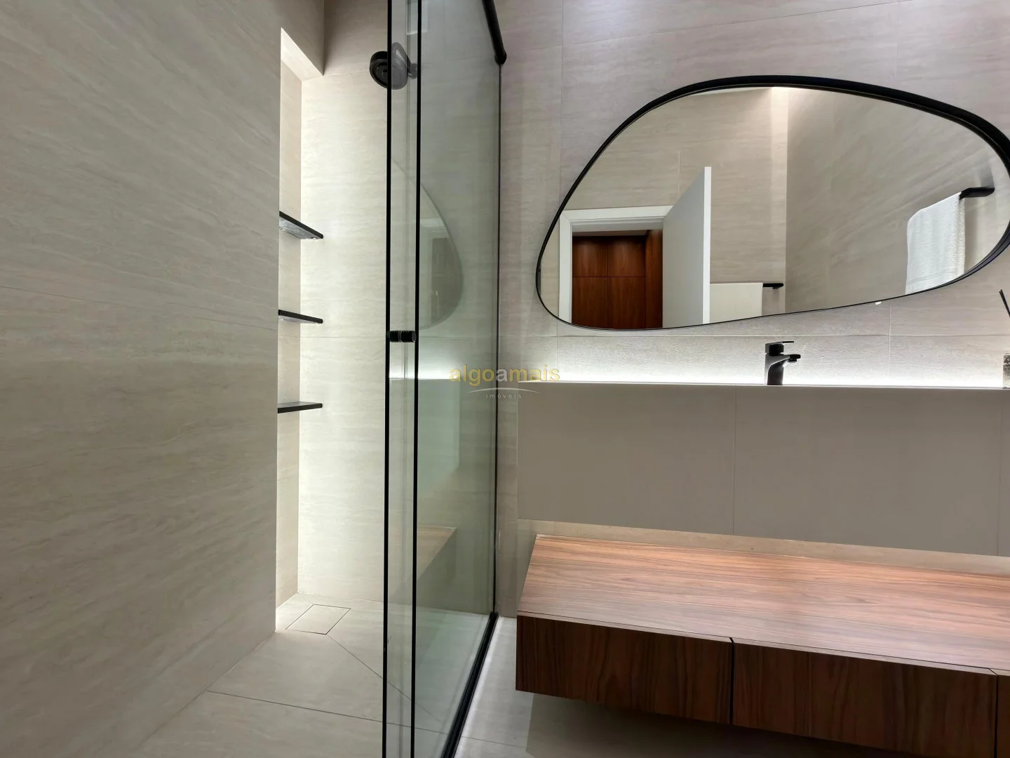 Casa, 4 quartos, 305 m² - Foto 57