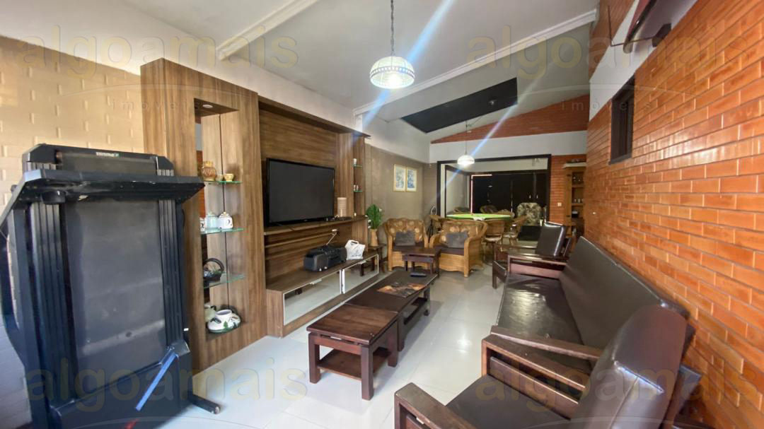 Casa, 3 quartos, 240 m² - Foto 6