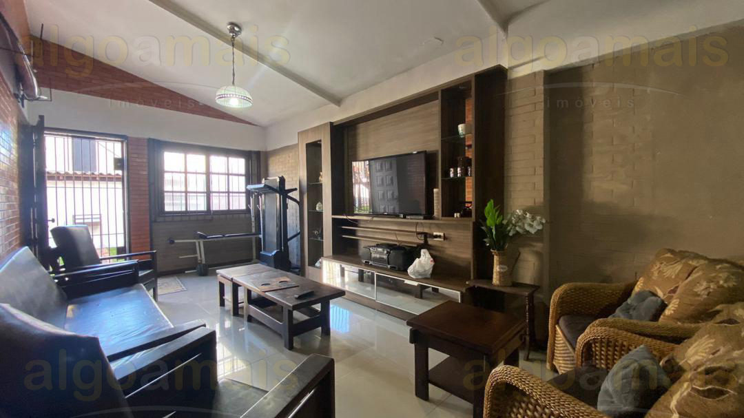 Casa, 3 quartos, 240 m² - Foto 7