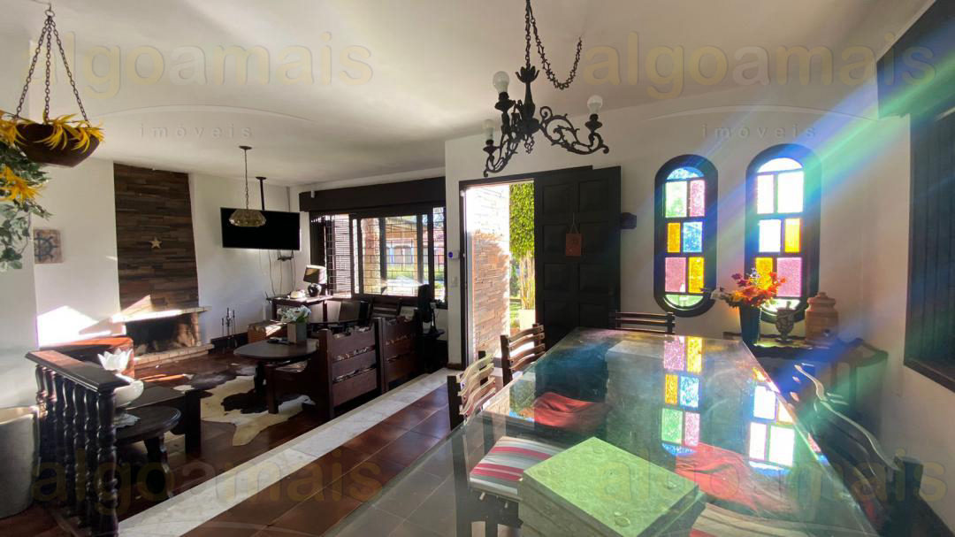 Casa, 3 quartos, 240 m² - Foto 9