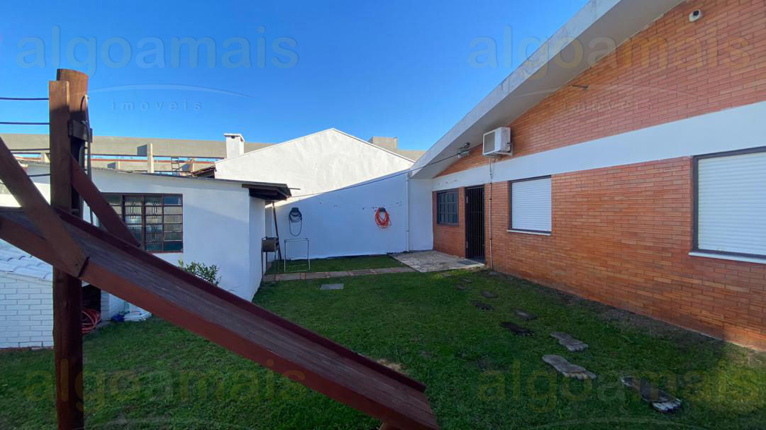 Casa, 3 quartos, 240 m² - Foto 13