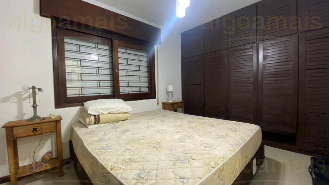 Casa, 3 quartos, 240 m² - Foto 18
