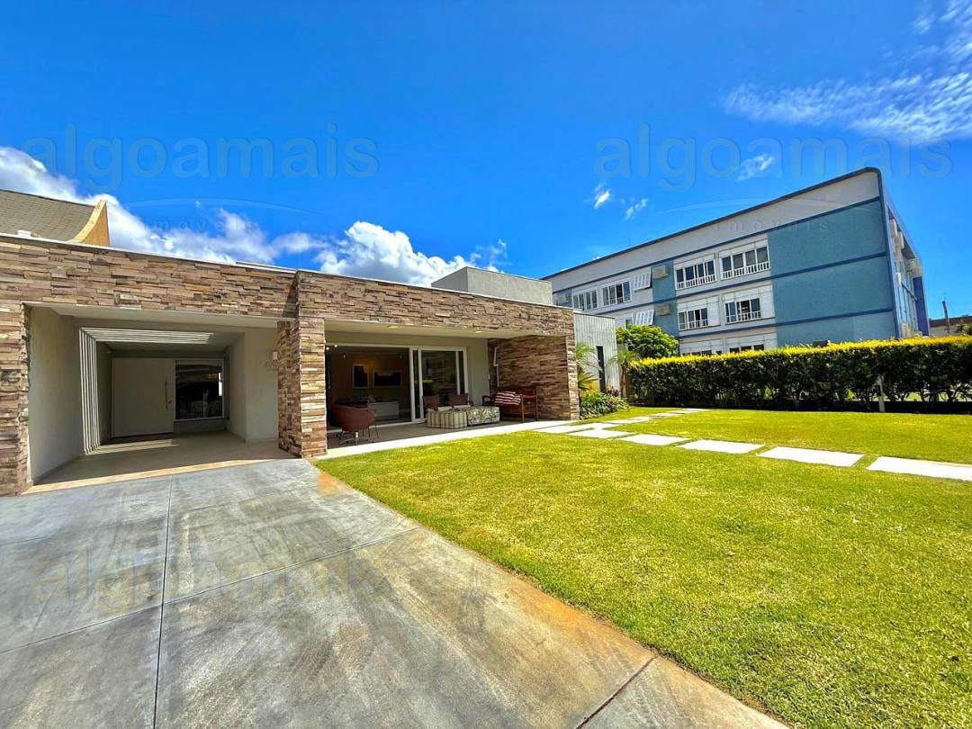 Casa, 3 quartos, 282 m² - Foto 2
