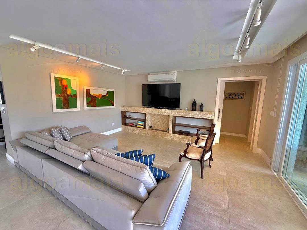 Casa, 3 quartos, 282 m² - Foto 3