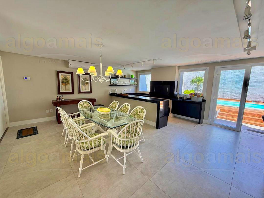 Casa, 3 quartos, 282 m² - Foto 6