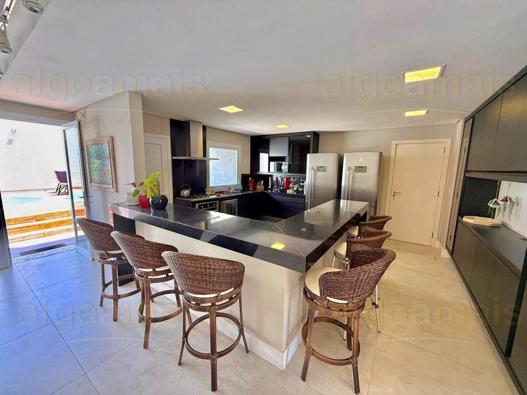 Casa, 3 quartos, 282 m² - Foto 15