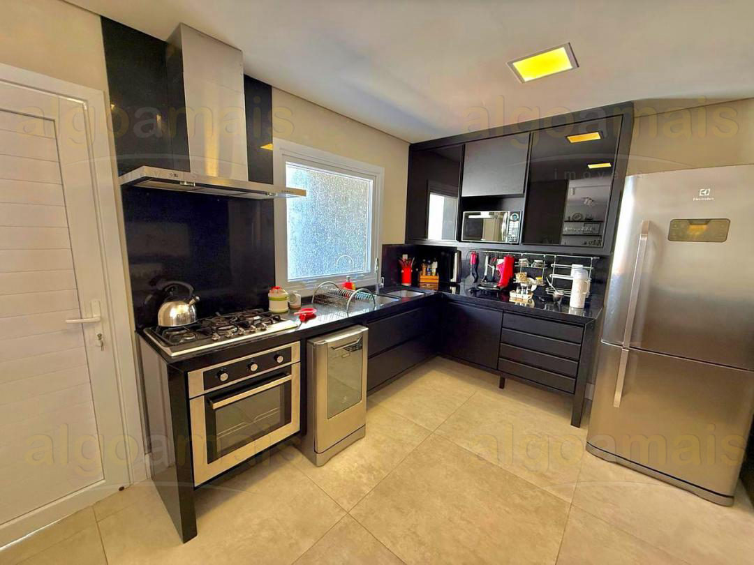 Casa, 3 quartos, 282 m² - Foto 12