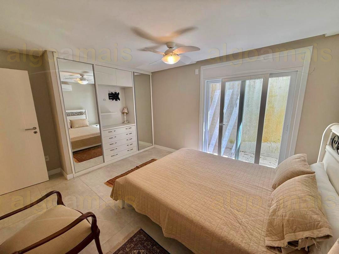 Casa, 3 quartos, 282 m² - Foto 24