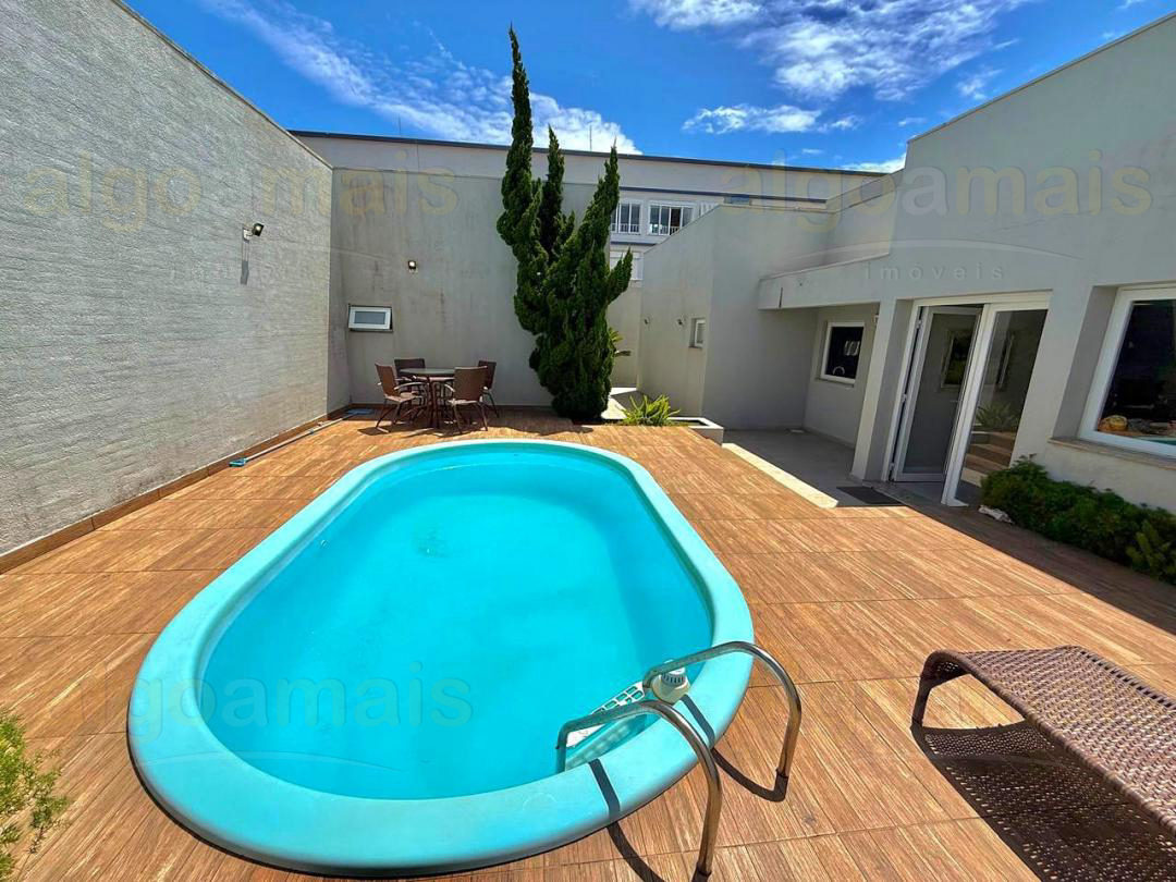 Casa, 3 quartos, 282 m² - Foto 32