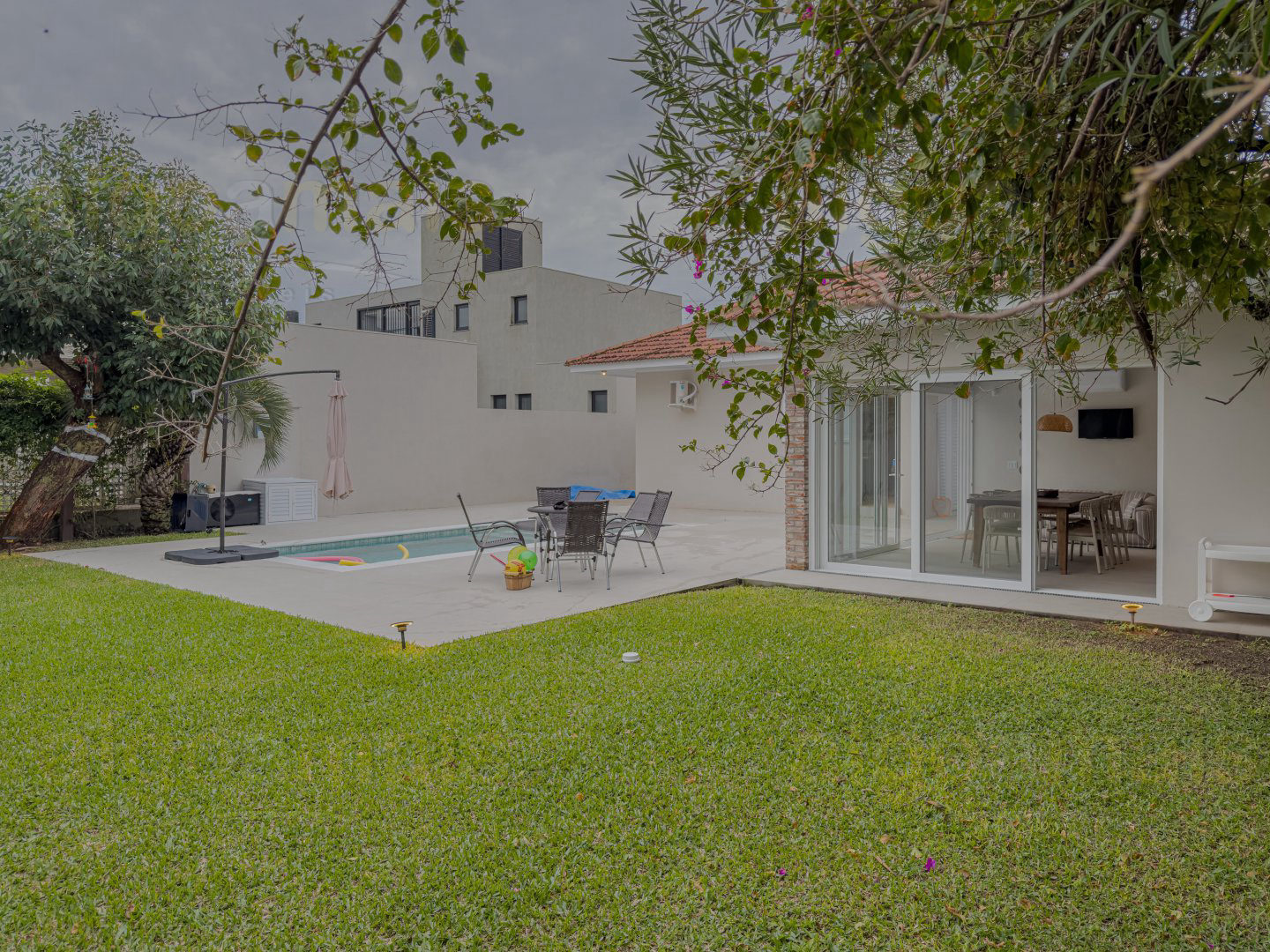 Casa, 4 quartos, 250 m² - Foto 40