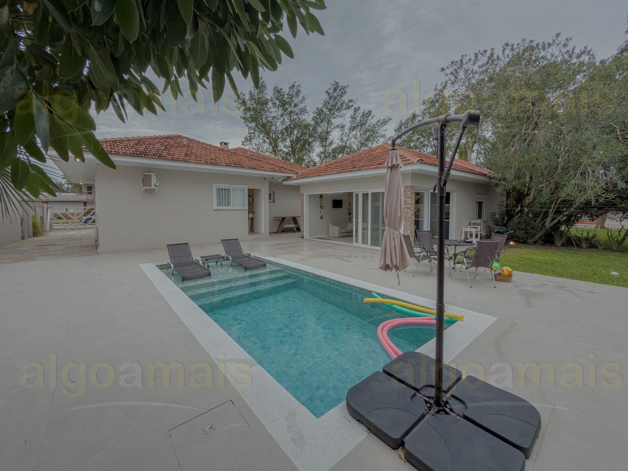 Casa, 4 quartos, 250 m² - Foto 48