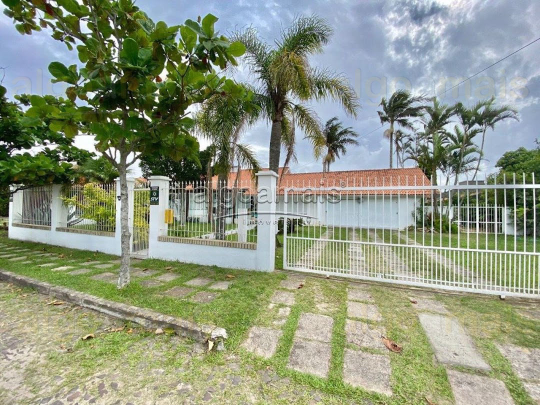 Casa, 4 dormitórios - Atlântida, Xangri-Lá — Atlântida — Xangri-Lá