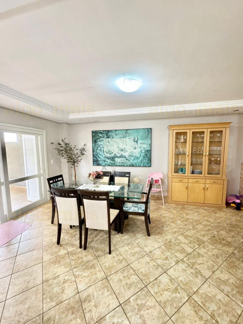 Sobrado, 5 quartos, 341 m² - Foto 11