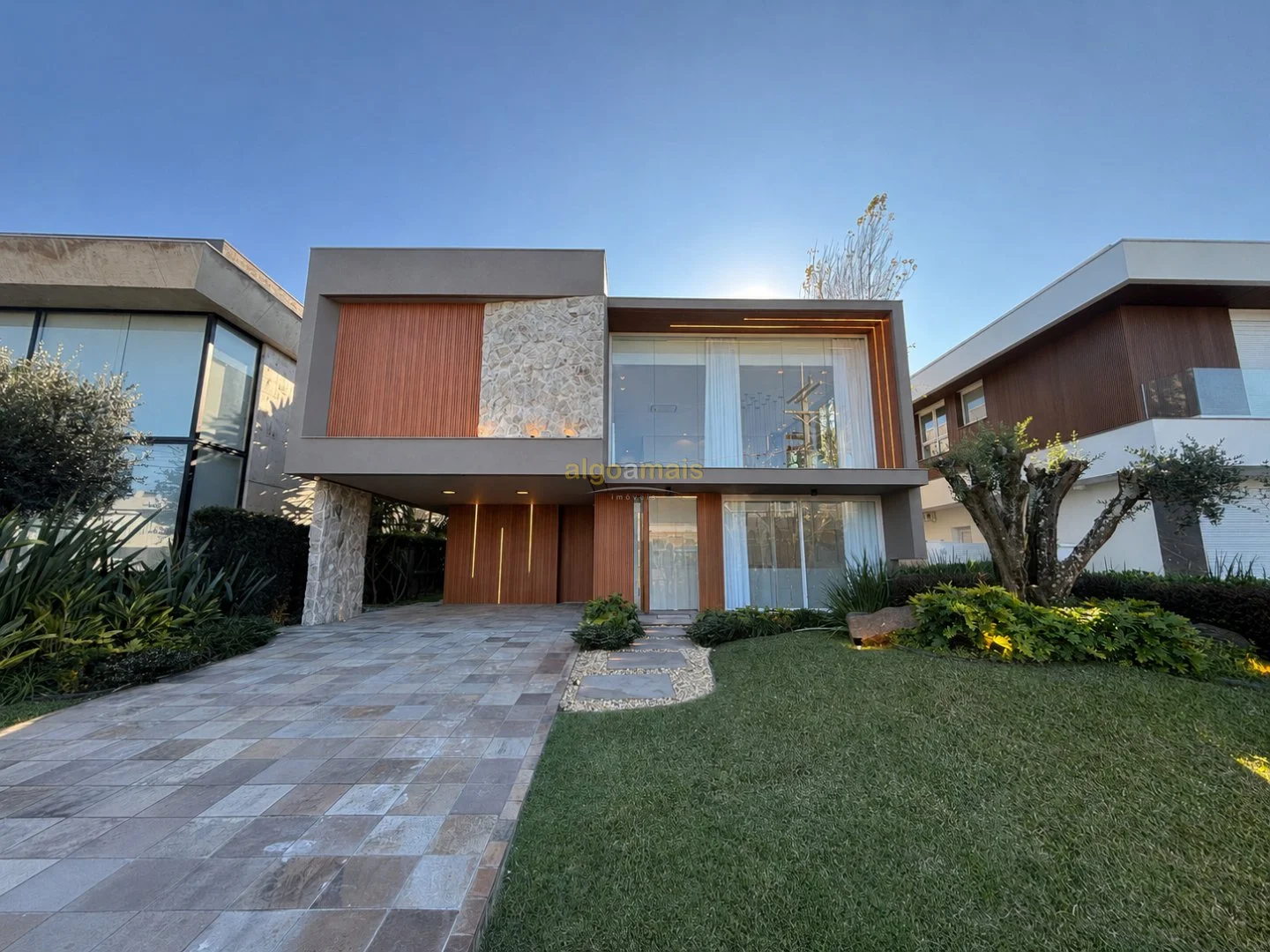 Casa em Condominio, 5 dormitórios em Condominio Enseada Lagos de Xangri-La, Xangri-Lá — Centro — Xangri-Lá