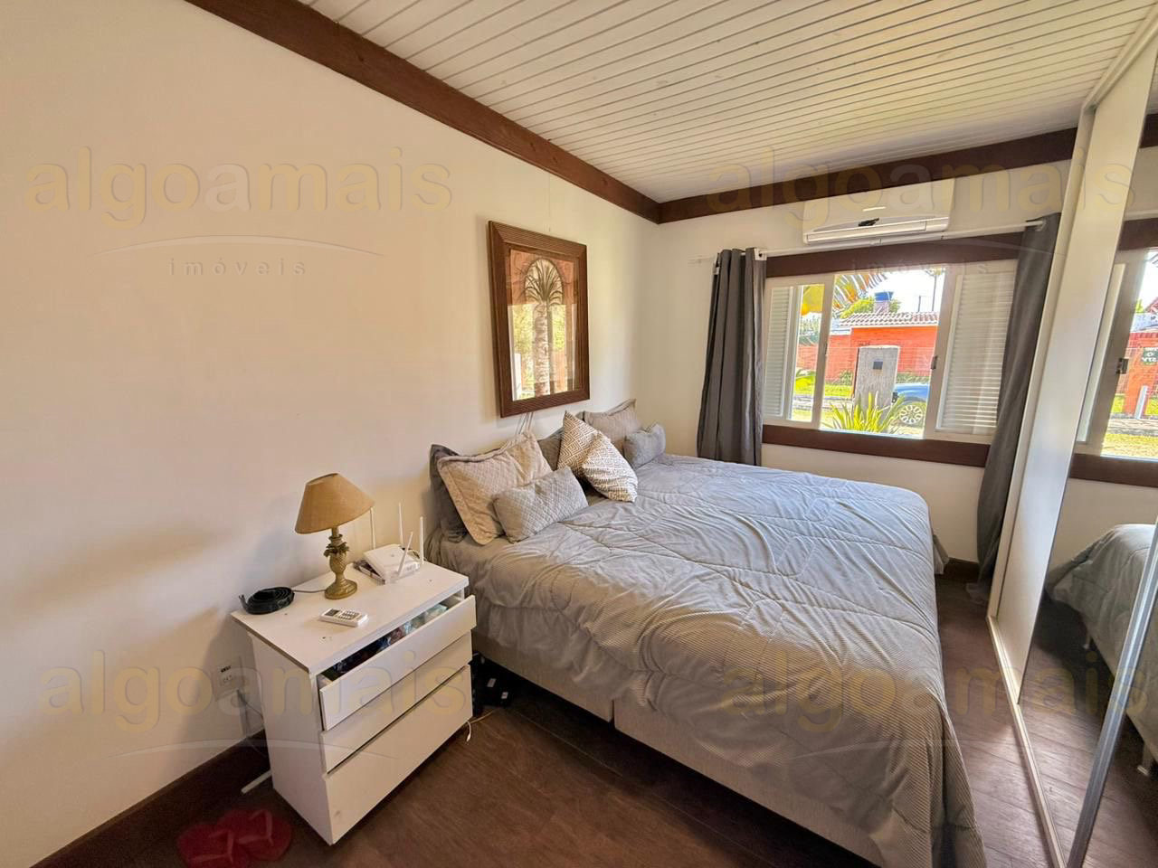 Casa, 4 quartos, 275 m² - Foto 32