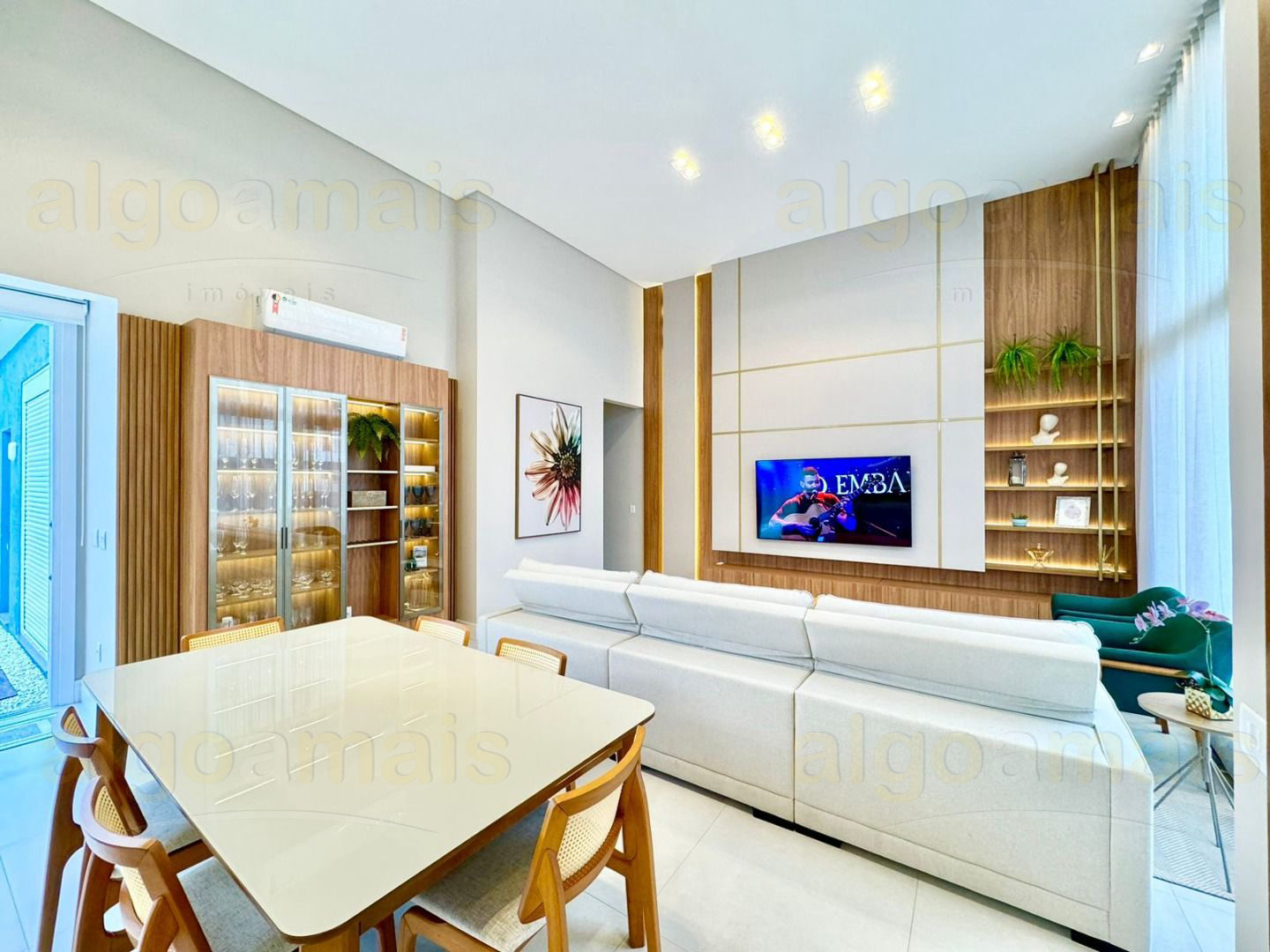 Casa, 3 quartos, 146 m² - Foto 2