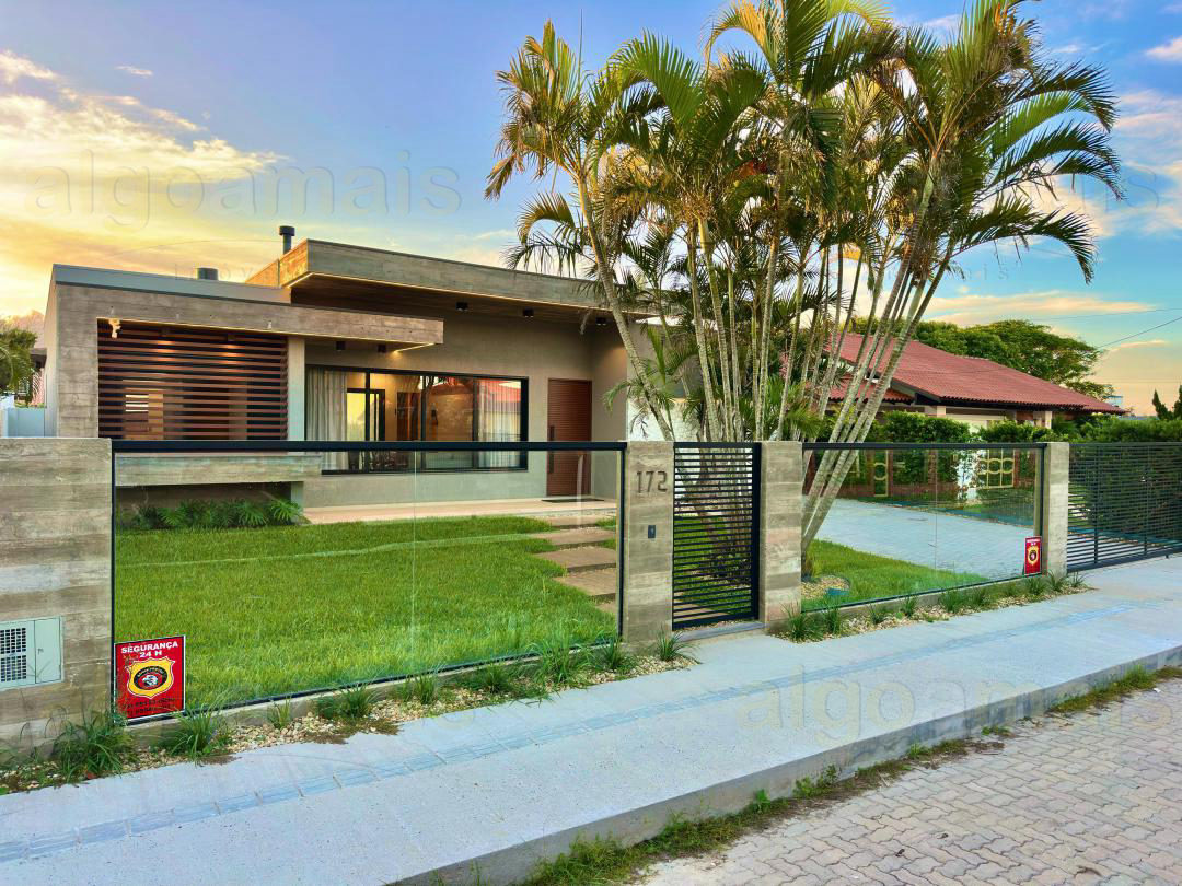 Casa Mobiliada em Atlântida, Xangri-Lá - 234m² - Venda — Atlântida — Xangri-Lá