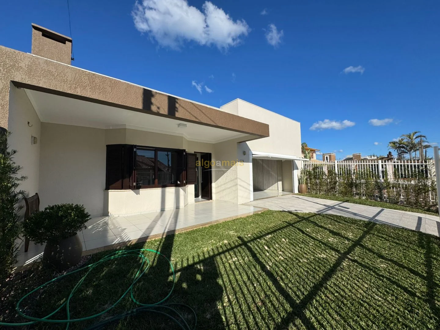 Casa, 3 quartos, 163 m² - Foto 2