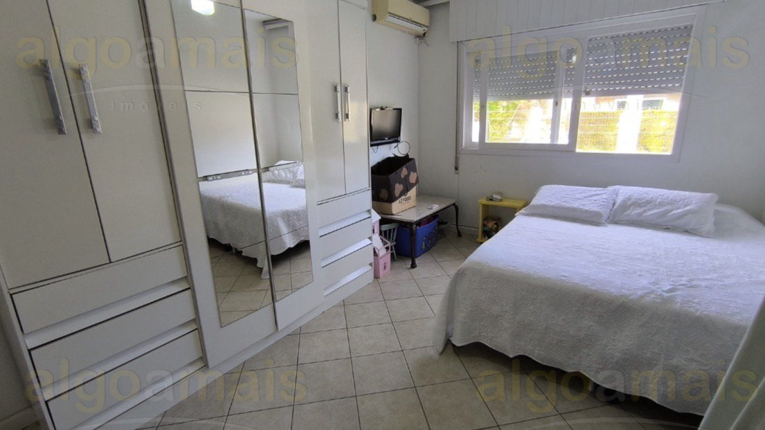 Casa, 4 quartos, 231 m² - Foto 19
