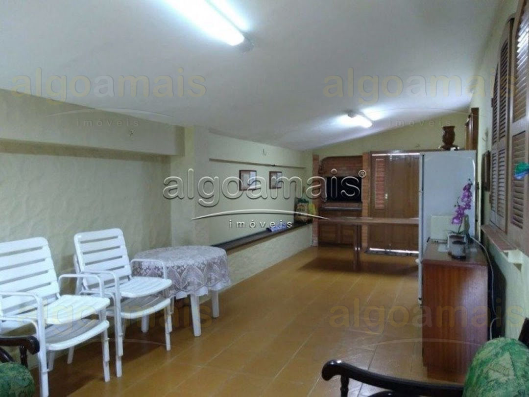 Casa, 3 quartos, 141 m² - Foto 3
