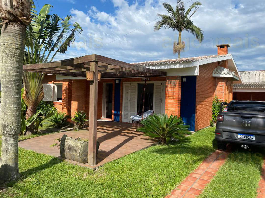 Casa em 2 terrenos na praia de Atlântida, frente leste! — C.C.I- Extenção Atlantida II — Xangri-Lá
