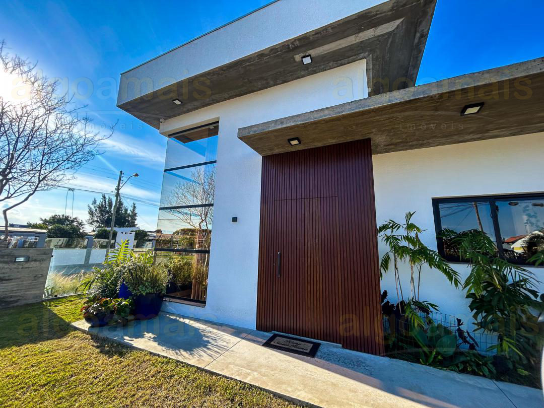 Casa Mobiliada à venda em Xangri-Lá, Bairro Remanso, esquina - 186m² — Remanso — Xangri-Lá